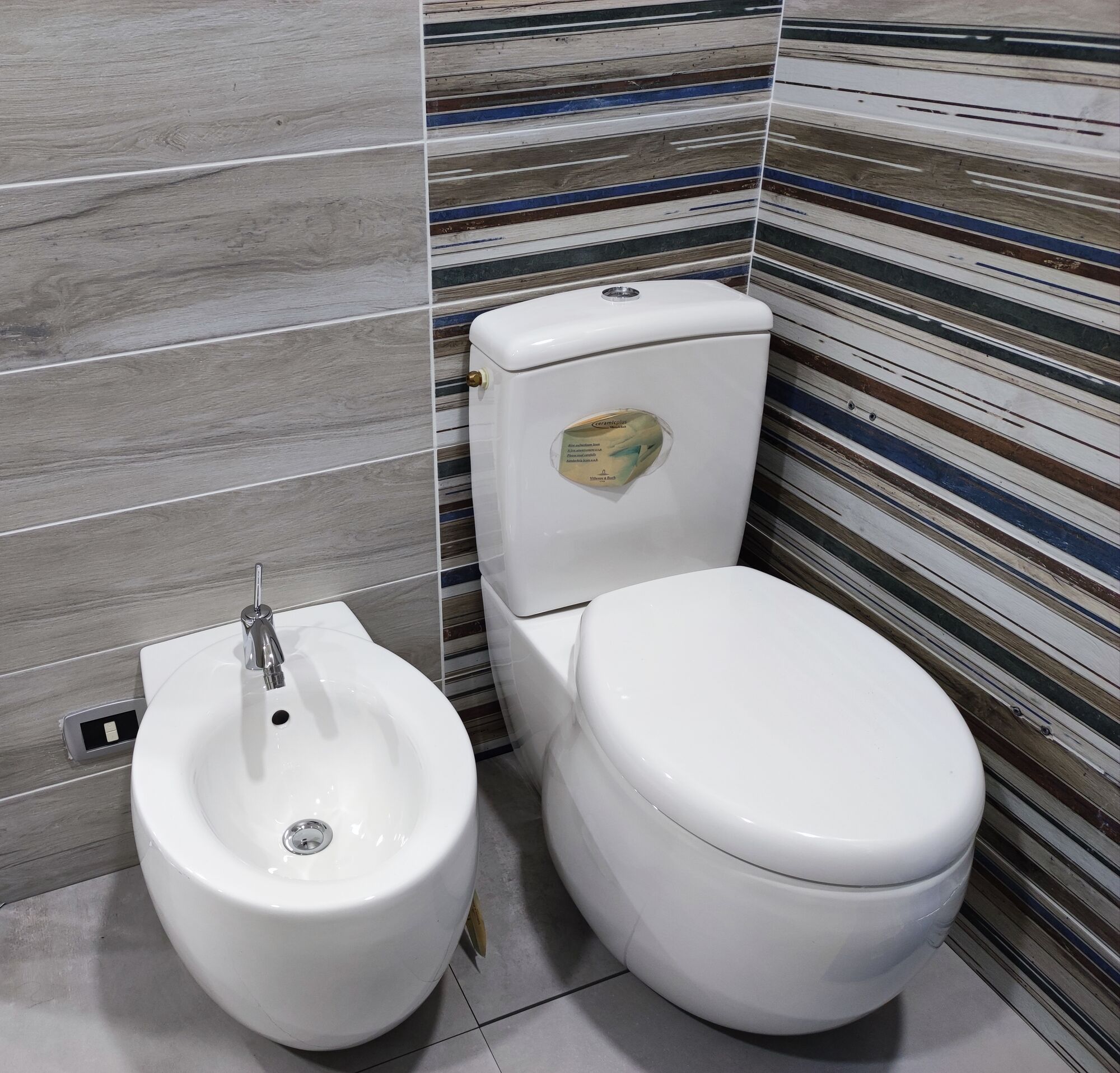 Snitari Aveo Villeroy & Boch